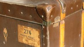 suitcase.old_.jpg