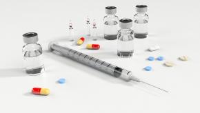 syringe, pill, DMARD, Treatment, therapy