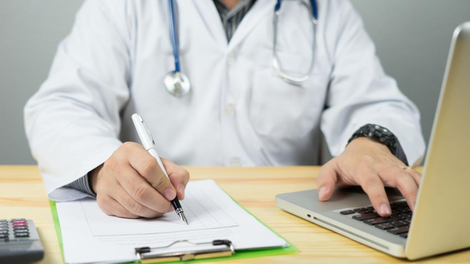 Physician.Solo_.paper_.EMR_.jpg