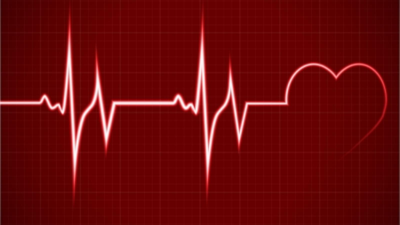 heart2.ekg_.red_.jpg