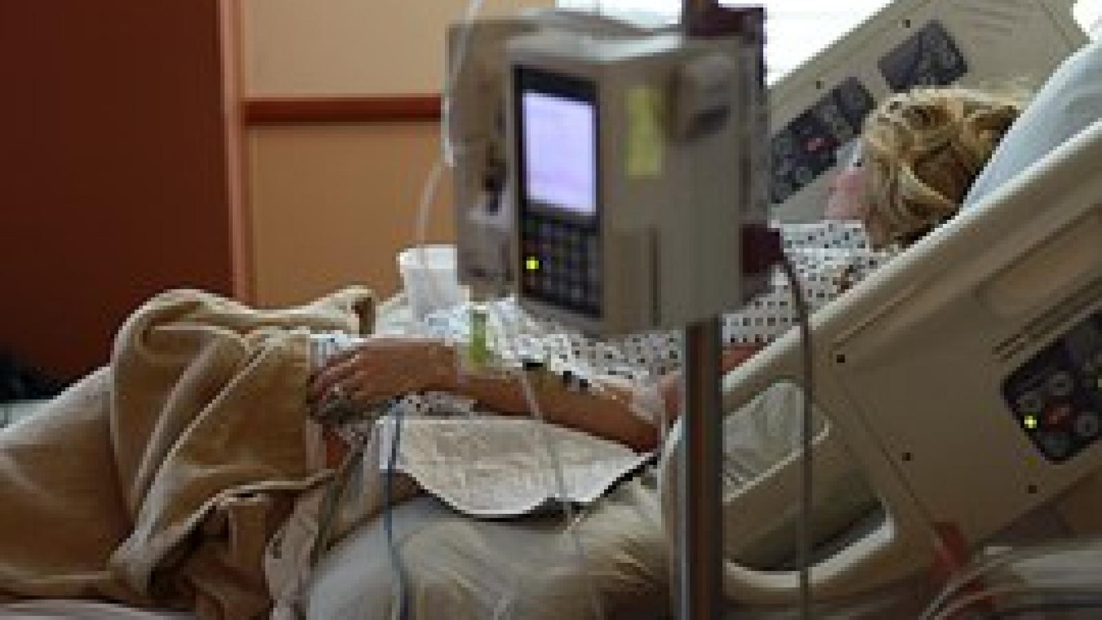 hospital-840135__180.jpg