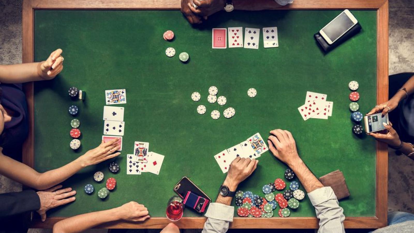 poker.jpg