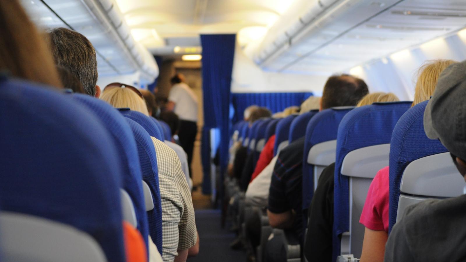airplane plane seating cabin