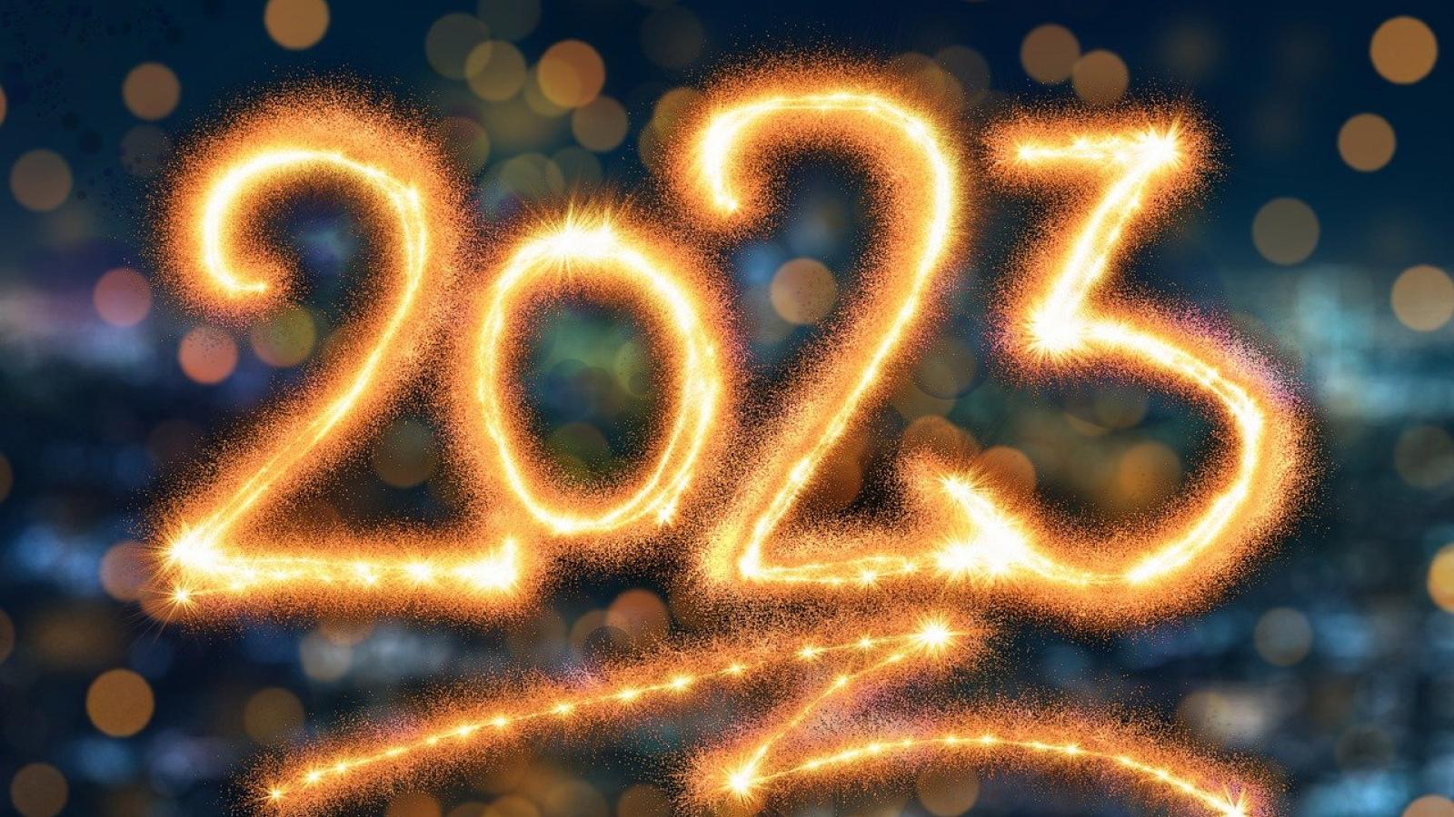 2023