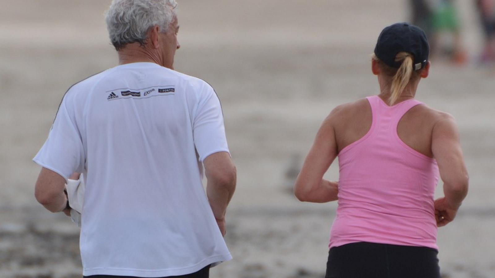 Run.walk.old.young
