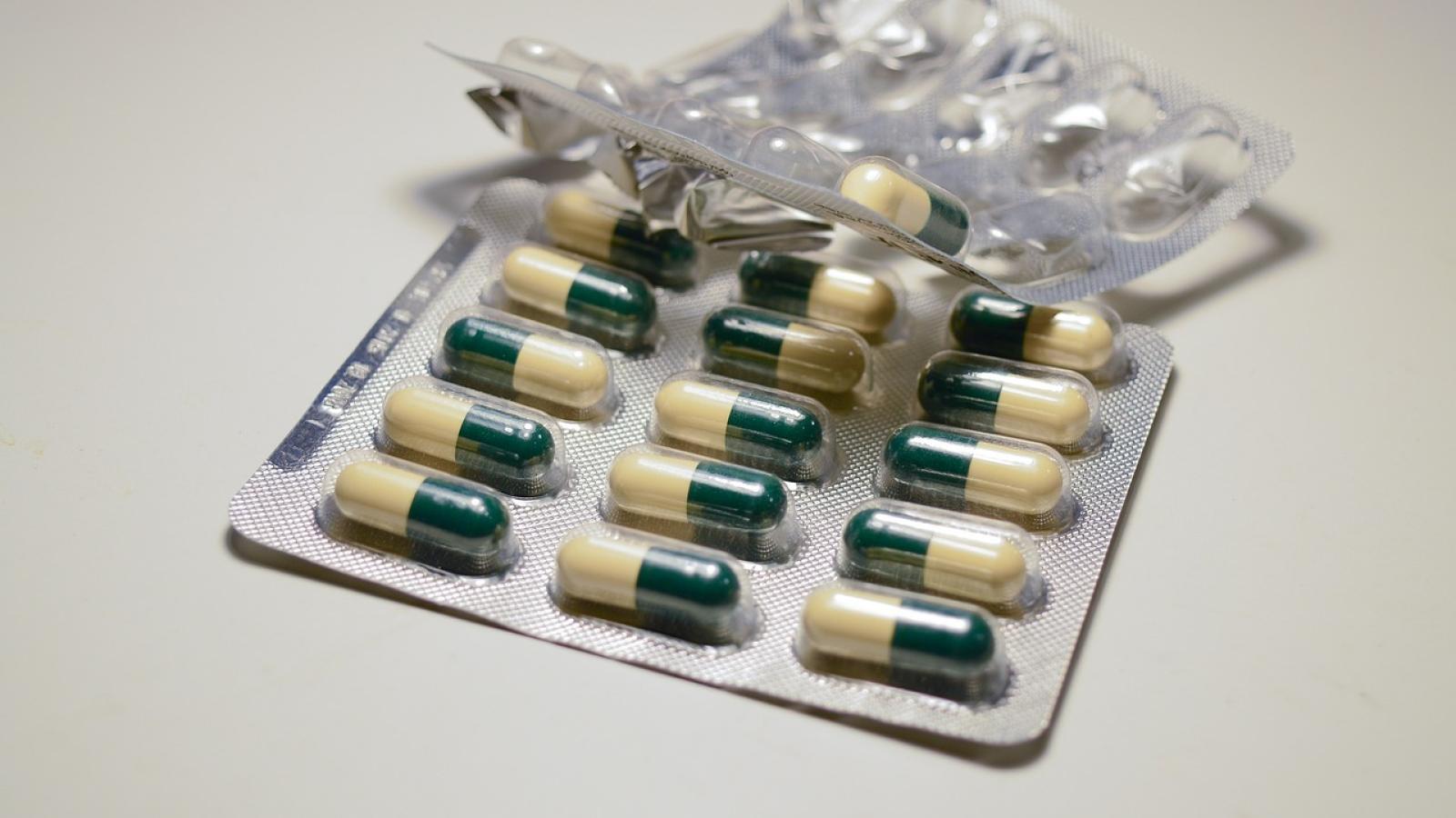 capsules,antibiotic